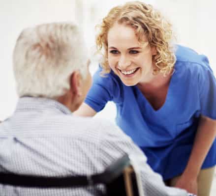 Pflegefachkraft (w/m/d) 1:1 außerklinische Intensivpflege - Hier bist Du richtig!  Neuburg an der Donau - Linimed Bayern - 1:1 Neuburg an der Donau - Pflegia