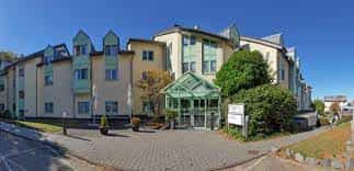 Pflegefachkraft (w/d/m) - Zusammen den Menschen in den Mittelpunkt stellen! Gottmadingen - Altenpflegeheim St. Hildegard - Pflegia