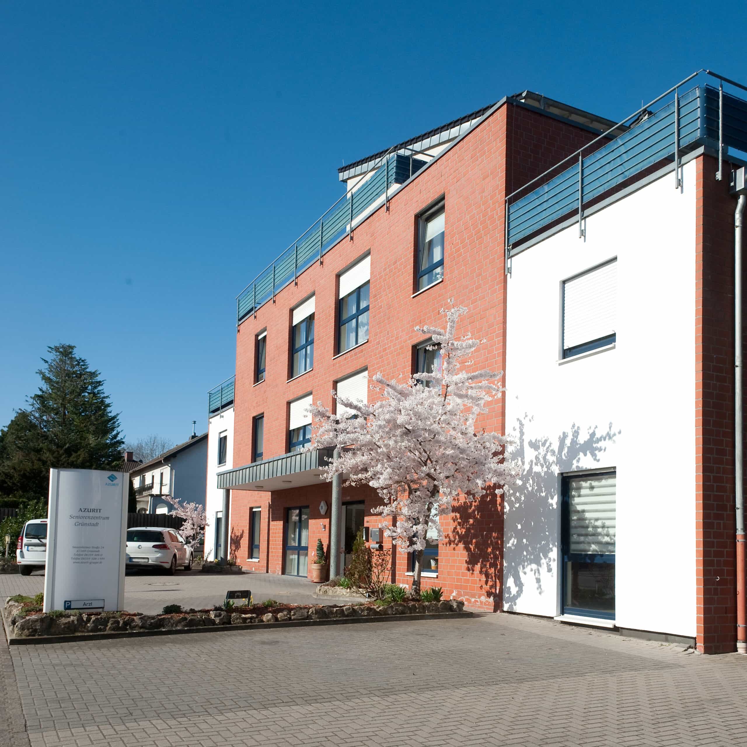 Pflegefachkraft (m/w/d) - Wir freuen uns auf Dich!  Grünstadt - Azurit Seniorenzentrum Grünstadt - Pflegia