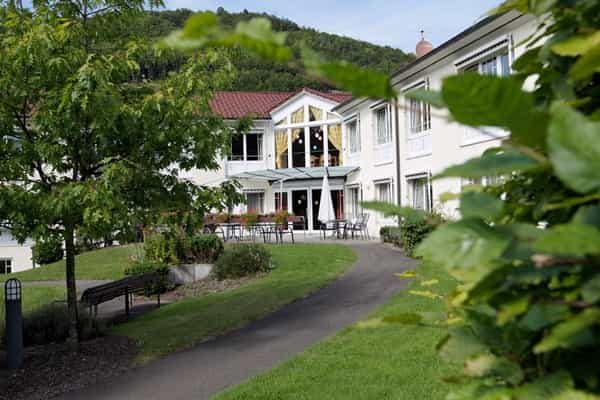 Pflegefachkraft (m/w/d) - Wir suchen Zuwachs in unserem Team! Burladingen - Stiftung Liebenau Haus der Pflege St. Georg - Pflegia