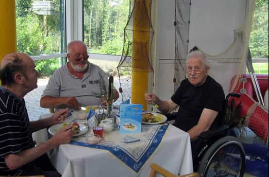 Pflegefachkraft (m/w/d) - Komm zur AWO! Schwerin - Seniorenhaus Schelfwerder - Pflegia