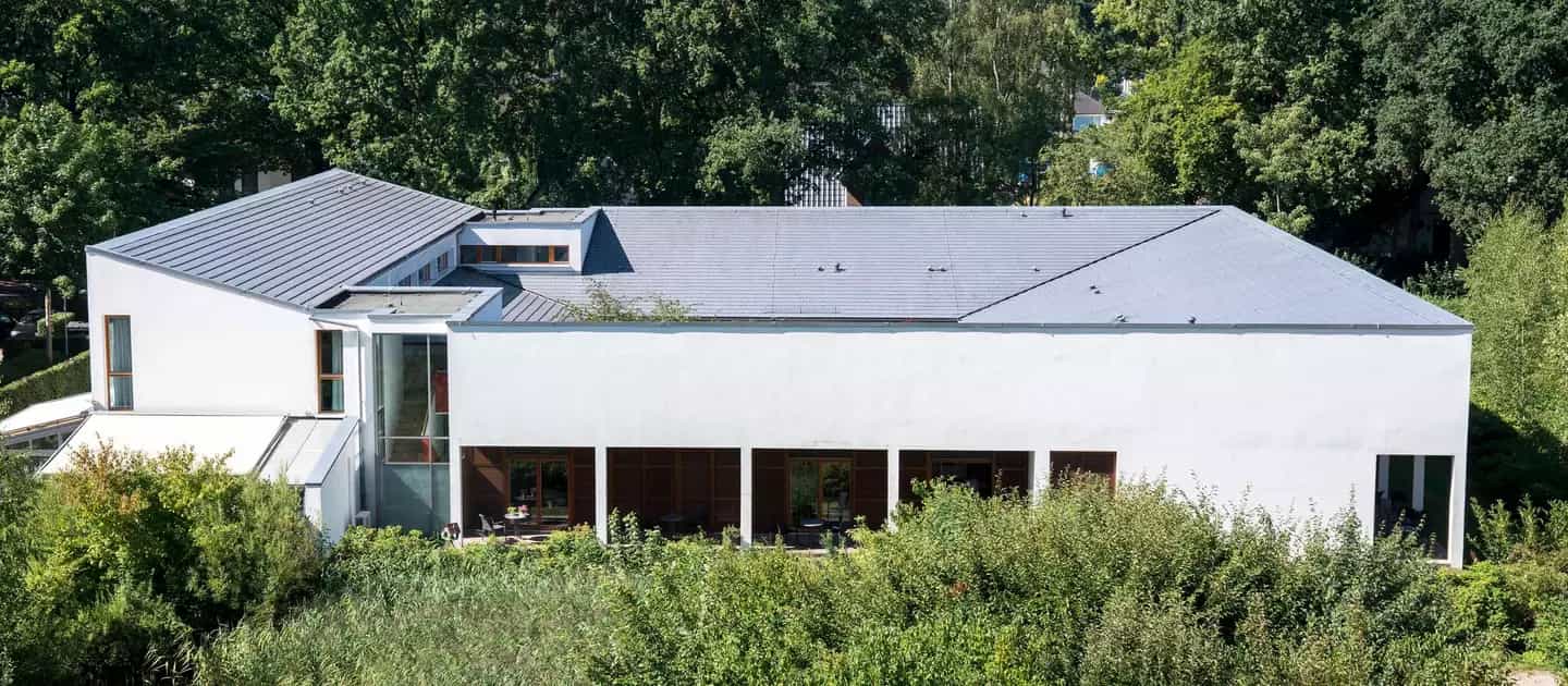 Pflegefachkraft (m/w/d) - Tarifgebundene Vergütung, Attraktive Benefits und Fortbildungsmöglichkeiten, sowie bis zu 34 Urlaubstage warten auf Sie! - Diakonie Hospiz Volksdorf gGmbH - Pflegia