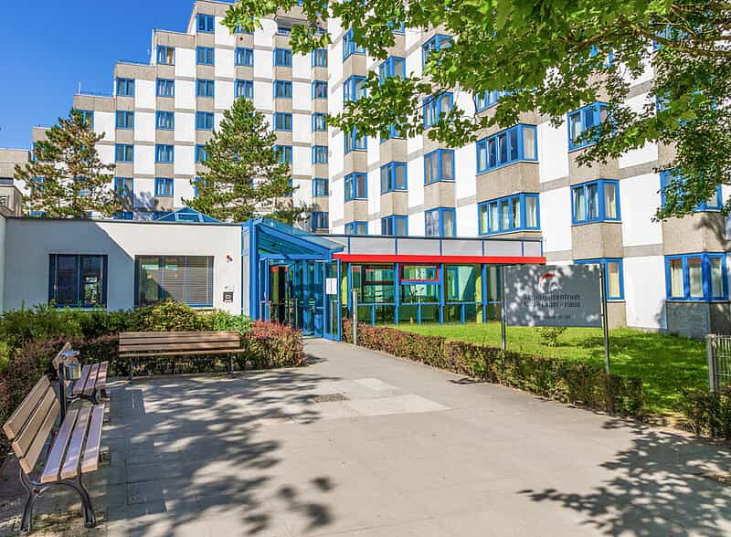 Wohnbereichsleitung (m/w/d) - Wir bieten Dir alle Möglichkeiten! Berlin - Alloheim Senioren-Residenz „Kurt-Exner-Haus" - Pflegia