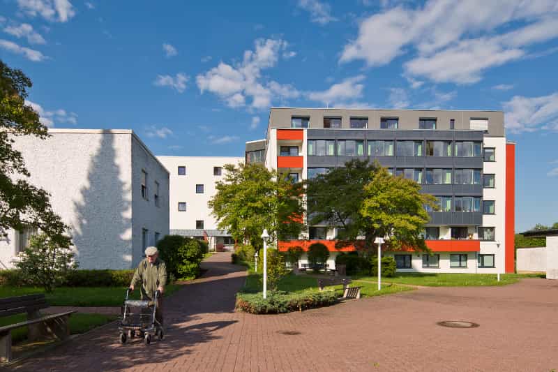 Pflegefachkraft (m/d/w) in Teilzeit - Ein Team in dem die Arbeit einfach Spaß macht! Bad Wildungen - Alten-Wohn-Pflegeheim Christkönig - Pflegia