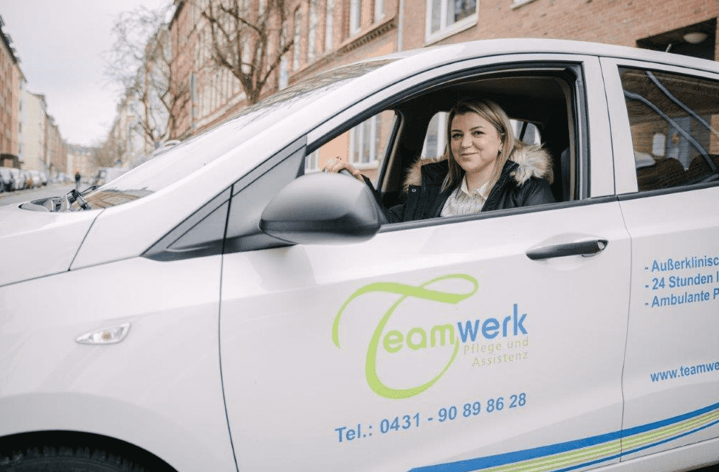 Pflegefachkraft (m/w/d) mit Beatmungsschein (Intensivpflege) - Komm in ein Team, auf das Du Dich verlassen kannst!  Kiel - Teamwerk Pflege und Assistenz - Pflegia