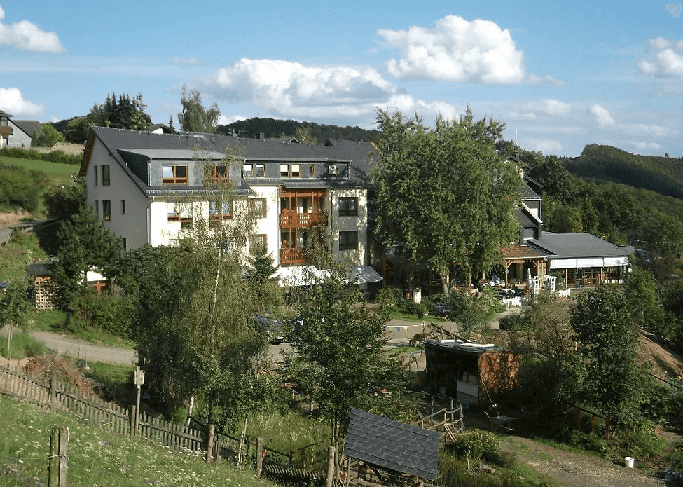 Pflegefachkraft (m/w/d) - Zur Unterstützung unseres Teams suchen wir Dich! Neuerburg - Seniorenhaus Berghof - Pflegia