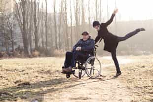 Gelernte Pflegehilfskraft (m/w/d) im 3-Schicht-System - Kommen Sie zu uns ins Herz Kreuzbergs! Berlin - Pflegewohnheim "Am Kreuzberg" - Pflegia