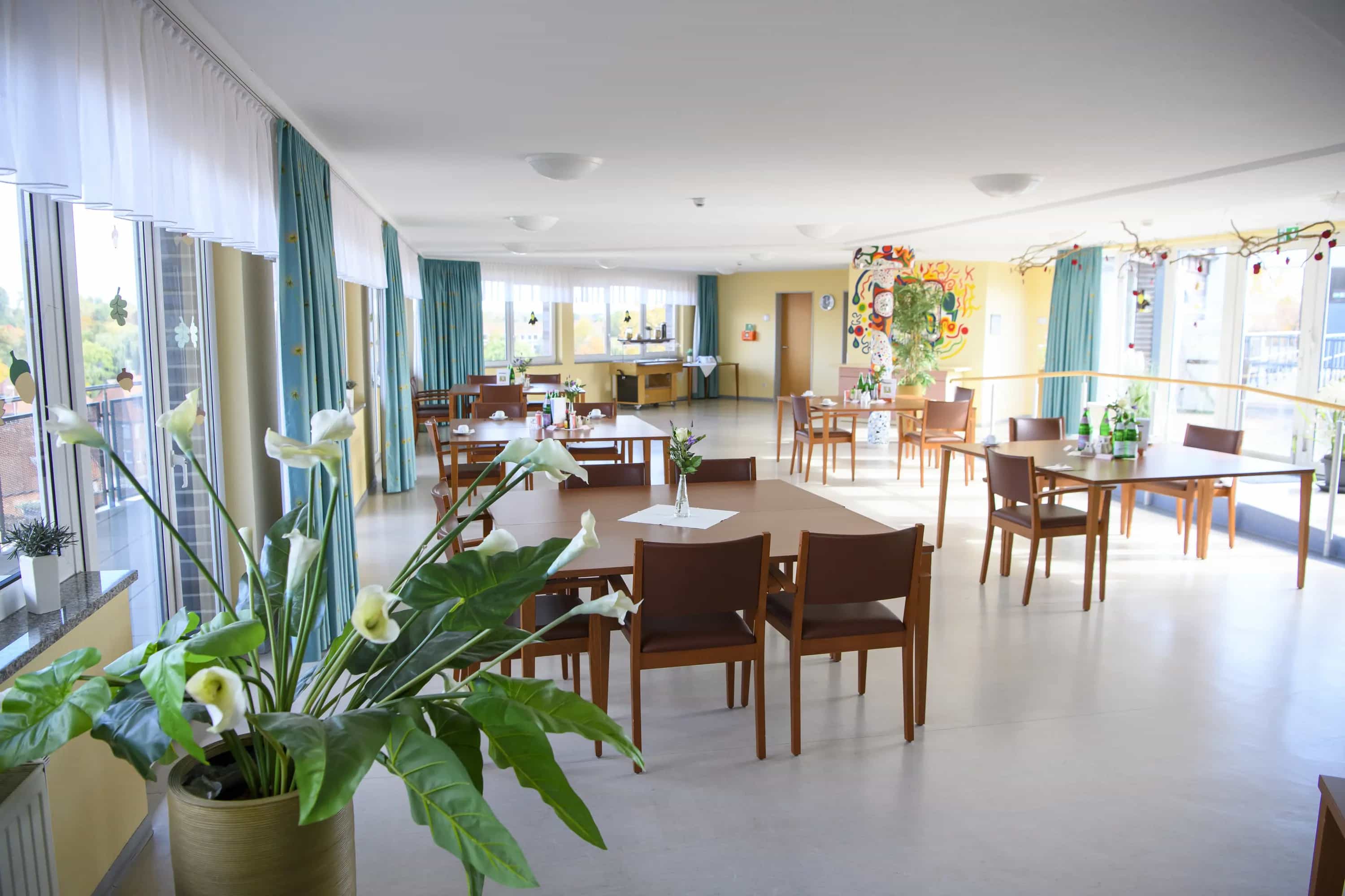 Pflegefachkraft (m/w/d) in Teilzeit - Hier kannst Du durchstarten! Uelzen - Korian - Zentrum für Betreuung und Pflege Curanum St. Viti - Pflegia