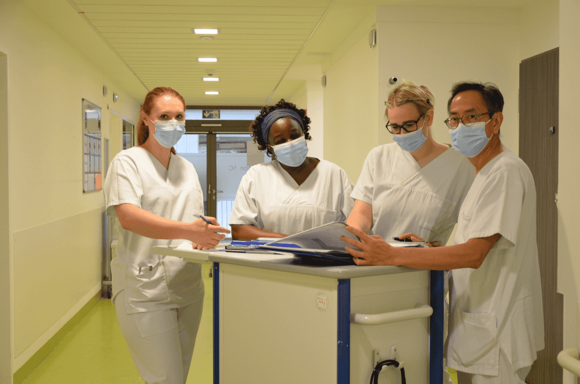 Pflegefachkraft (m/w/d) - flache Hierarchien und eine familiäre Arbeitsatmosphäre warten auf Dich! Hamburg - Evangelisches Amalie Sieveking Krankenhaus - Pflegia