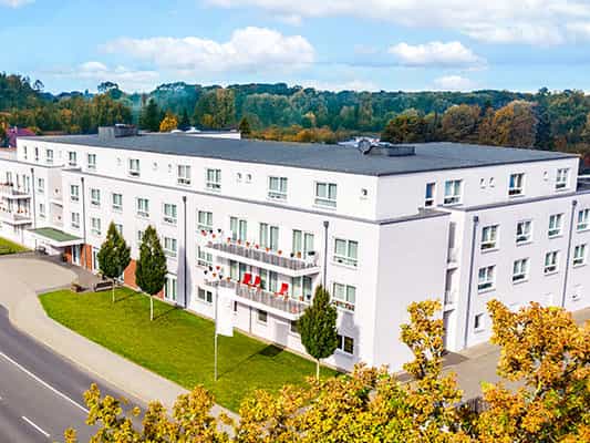 Gelernte Pflegehilfskraft (m/w/d) in Teilzeit (30-35 Stunden/Woche) - Sichere Dir Deinen Platz im Team! Stralsund - KerVita Senioren-Zentrum "Am Tierpark" - Pflegia