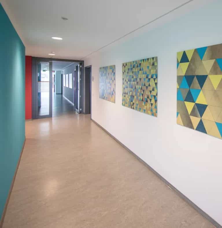 Pflegefachkraft (m/w/d) außerklinische Intensivpflege - Ein Arbeitsplatz in einer familiären Arbeitsatmosphäre! Leipzig - Linimed Außerklinische Intensivpflege in Leipzig-Grünau - Pflegia