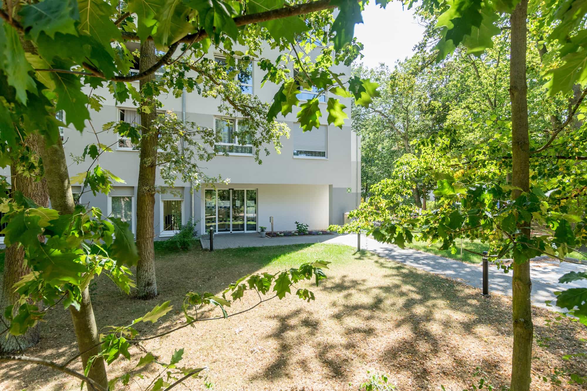 Gelernte Pflegehilfskraft (m/w/d) - Komm' in unser Team!  Potsdam - Azurit Seniorenzentrum Sternenblick - Pflegia