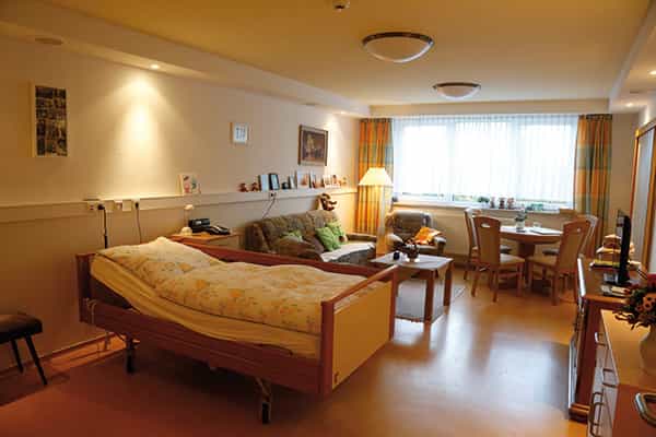 Pflegehilfskraft (m/w/d) - Bei uns macht Pflege Spaß! Ilmenau - AWO Pflegeheim "Am Wolfsberg" - Pflegia