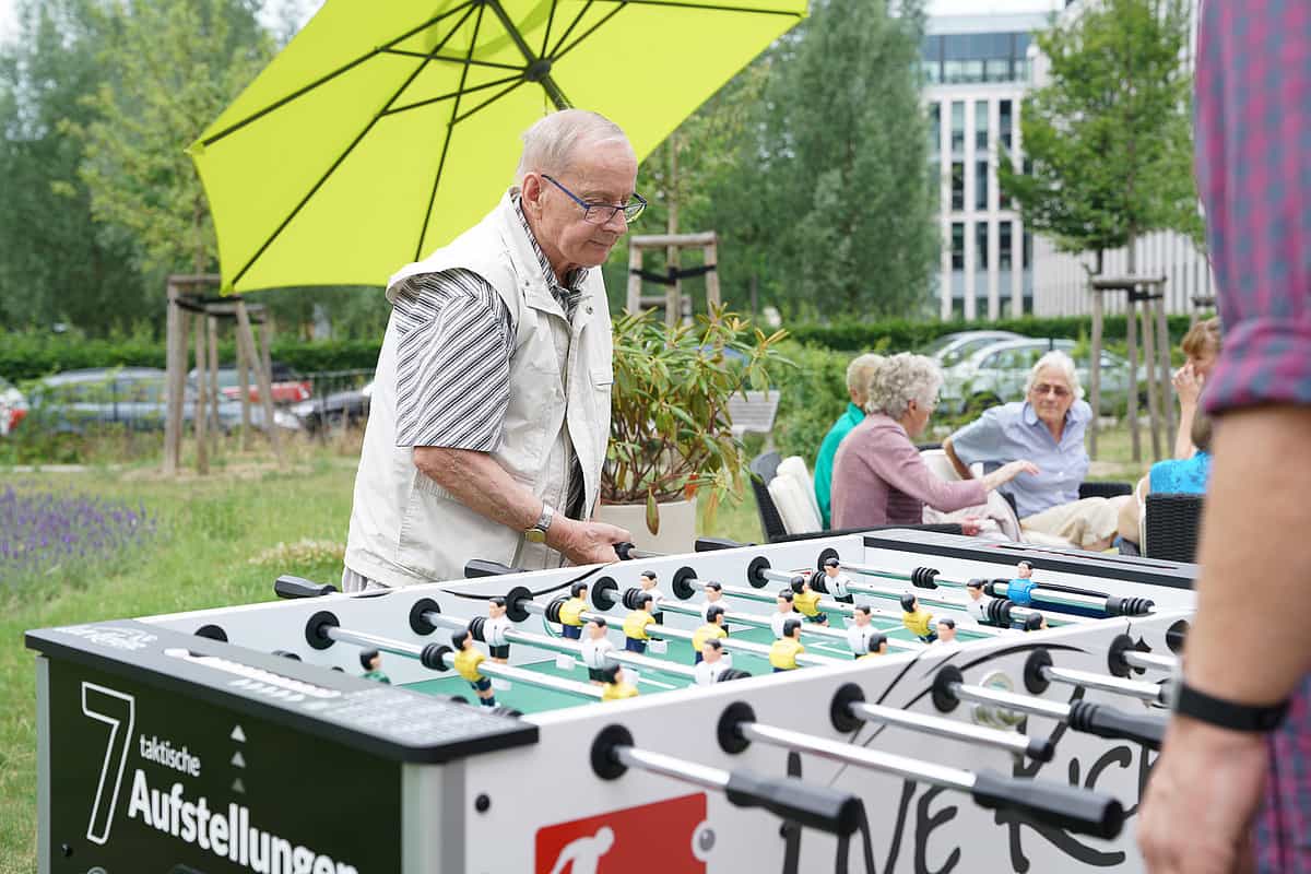 Pflegefachassistenz (m/w/d) - Werde unser:e Held:in! - Vitanas Senioren Centrum Am Volkspark - Pflegia