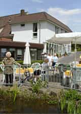 Pflegefachkraft (m/w/d) max. 4 Bewohner:innen pro Schicht - Teilzeit, stressfrei! – Sichere Dir heute Deine Zukunft! Bad Salzuflen - Alten- und Pflegeheim zum Bergfrieden GmbH - Pflegia