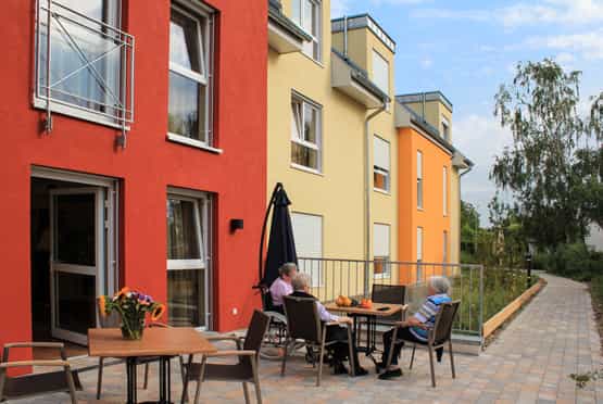 Pflegefachkraft (m/w/d) in Teilzeit - freu Dich auf kurze Kommunikationswege und ein familiäres Team Alzey - Altenpflegeheim Haus Tabea - Pflegia