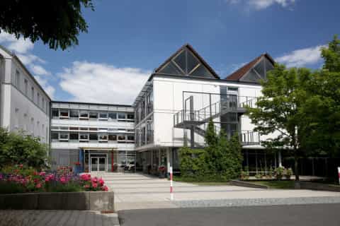 Pflegefachkraft (m/w/d) - Wir freuen uns auf Ihre Unterstützung!  Auerbach in der Oberpfalz - Caritasheim St. Hedwig Auerbach - Pflegia