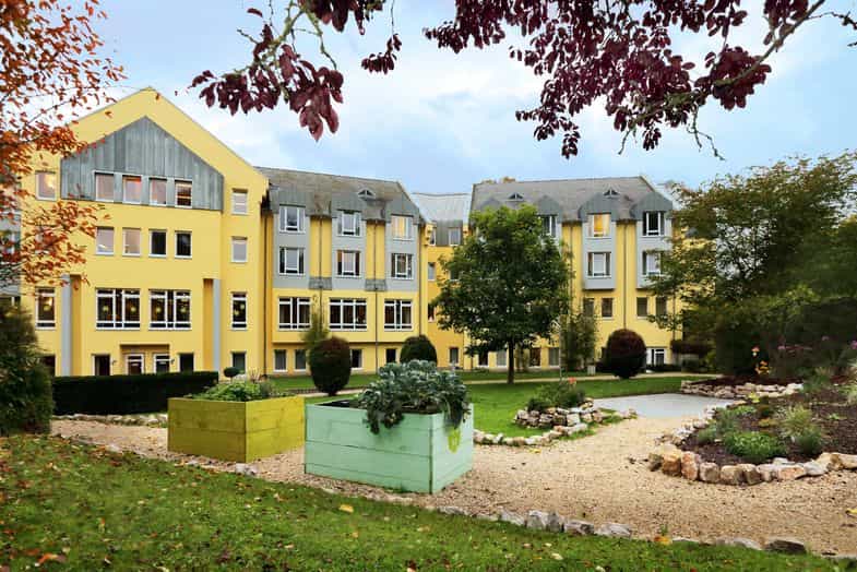 Pflegefachkraft (m/w/d) für den Nachtdienst - Wir suchen Zuwachs für unser familiäres Team! Hillesheim - MATERNUS Seniorencentrum Katharinenstift (Cura) - Pflegia