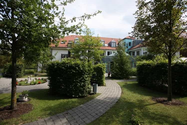 Gelernte Pflegehilfskraft (w/m/d) - Wo das Herz arbeitet, sind wir Zuhause! - Emeis - Senioren-Zentrum Abraham (Vitalis) - Pflegia