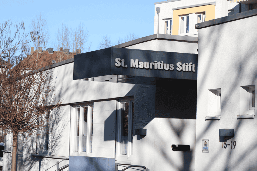 Pflegefachassistenz (m/w/d) - Starten mit uns durch!  Bochum - Theresia-Albers-Stiftung, St. Mauritius-Stift - Pflegia