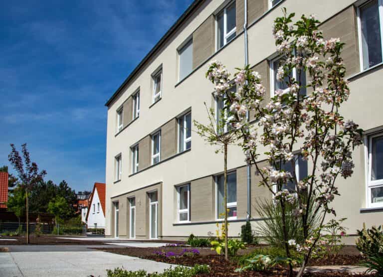 Pflegefachkraft (m/w/d) mit Zusatzqualifikation Praxisanleitung - Weil Superheld:in kein Beruf ist! Mühlhausen/Thüringen - Linimed Intensivpflege in Mühlhausen - Pflegia