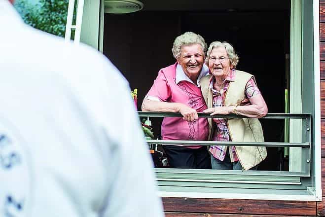 Pflegefachkraft (w/m/d) für den Nachtdienst - Hier bist Du richtig! Nürnberg - BRK Seniorenheim Am Goldbach - Pflegia