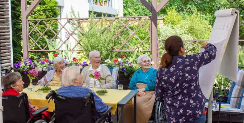 Pflegefachkraft (m/w/d) - Motiviertes Team sucht zuverlässigen Zuwachs! Köln - Städt. Seniorenzentrum Dr. Ernst Schwering Köln-Sülz - Pflegia