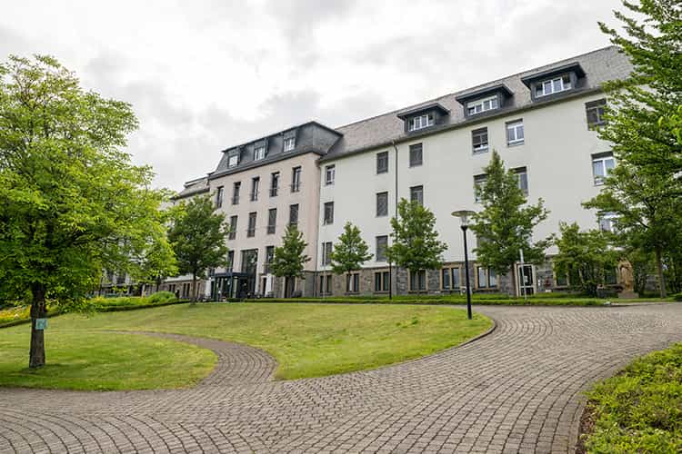 Pflegefachkraft (m/w/d) – Ihr neuer Arbeitsplatz mit attraktiven Arbeitszeiten! Arnsberg - Elisabethheim - Pflegia