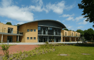 Gelernte Pflegehilfskraft (m/w/d) - Ein herzliches Team wartet auf Sie! Schleswig - VITREA Fachpflege Mühlenredder - Pflegia