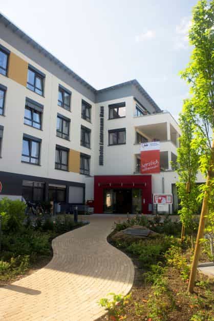 Pflegefachkraft (w/m/d) - Kommen Sie ins Team und haben Sie Spaß bei der Arbeit! Dinslaken - AWO Seniorenzentrum Wilhelm-Lantermann-Haus - Pflegia