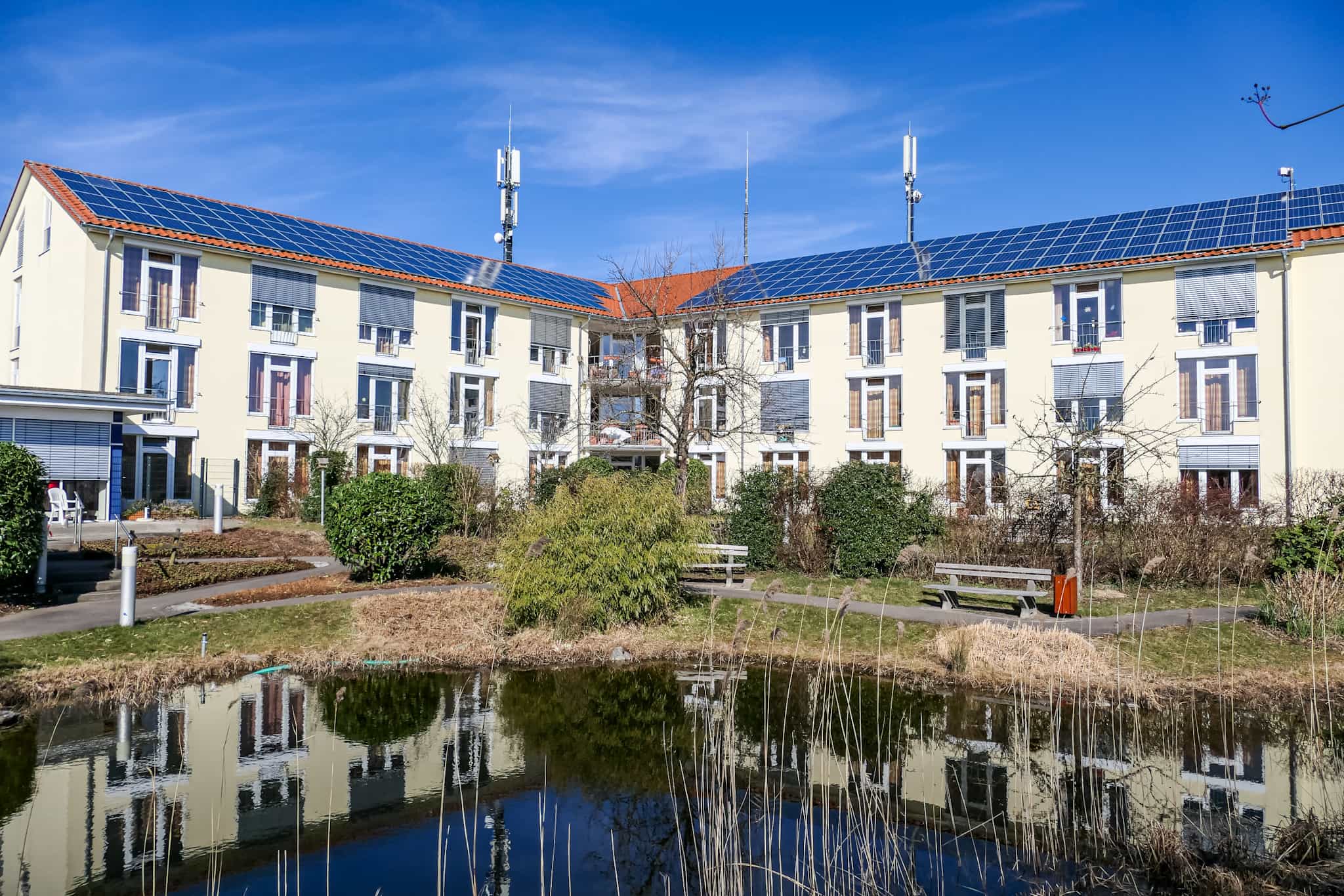 Gelernte Pflegehilfskraft (m/w/d) - Arbeiten mit Leidenschaft! Wasserburg (Bodensee) - Seniorenheim Hege gGmbH - Pflegia