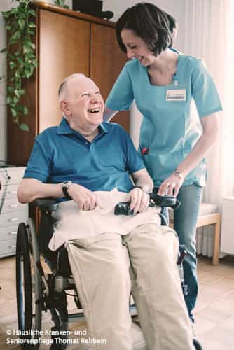 Gelernte Pflegehilfskraft (m/w/d) - Wir fördern Deine Karriere! Wiesbaden - Häusliche Kranken- und Seniorenpflege Thomas Rehbein in Wiesbaden - Pflegia