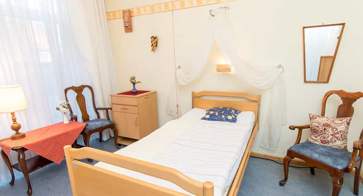 Stellvertretende Pflegedienstleitung (m/w/d) - Pflege und Werte gehören bei uns zusammen! Altenholz - AMICALIS - Seniorenhaus Altenholz - Pflegia