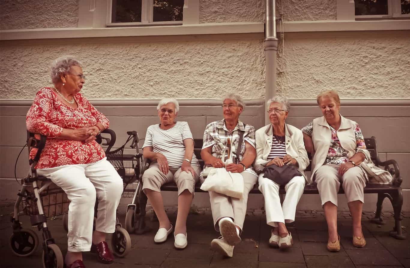 Gelernte Pflegehilfskraft (m/w/d) 2950-3300€ Brutto - 30 Stunden. Effizient und fair. Toppenstedt - Lichtblick Ambulanter Pflegedienst - Pflegia