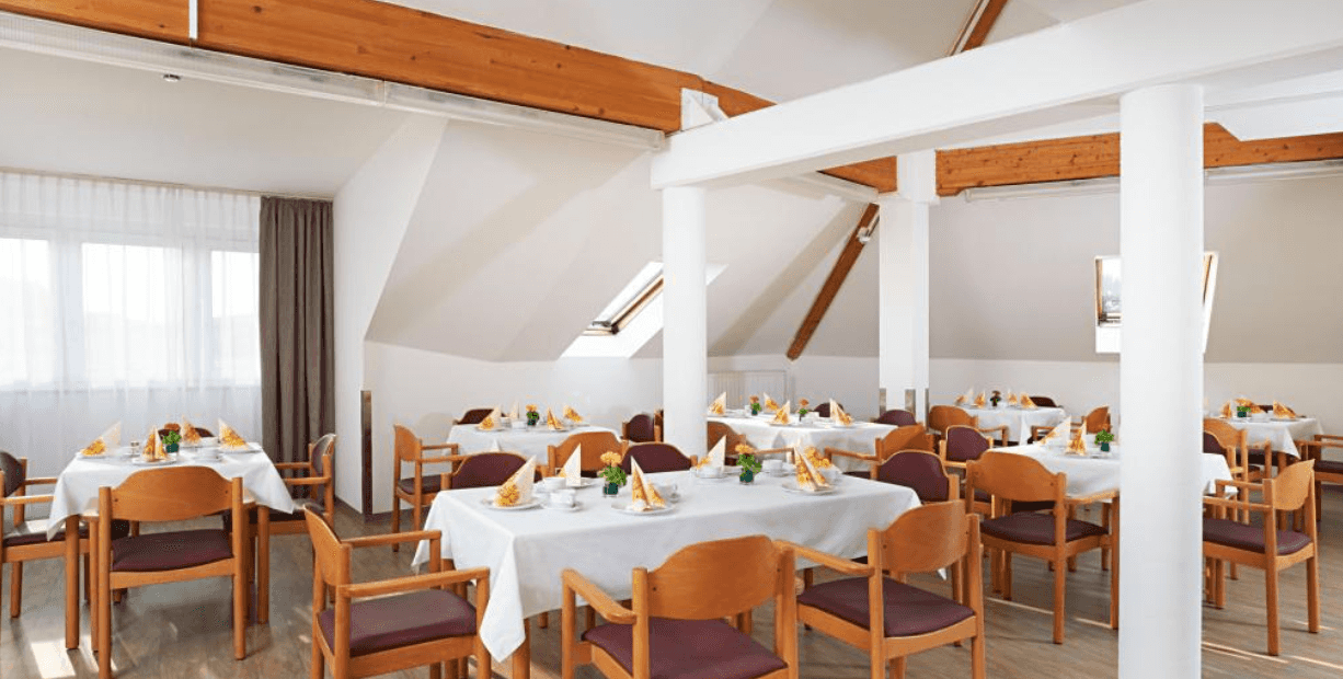 Pflegefachkraft (m/w/d) in Teilzeit - Gemeinsam Großes schaffen! - Pro Seniore Residenz Wittelsbacherhöhe - Pflegia