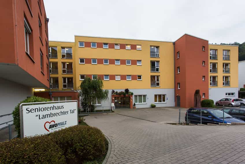 Pflegefachkraft (m/d/w) - Sichere Dir Deinen Platz im Team! Lambrecht (Pfalz) - AWO Seniorenhaus „Lambrechter Tal“ - Pflegia