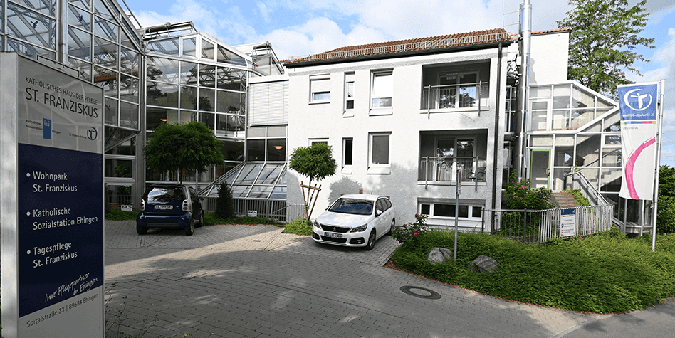 Pflegefachkraft (m/w/d) - Wir freuen uns auf Dich!  Ehingen (Donau) - Wohnpark St. Franziskus Ehingen - Pflegia