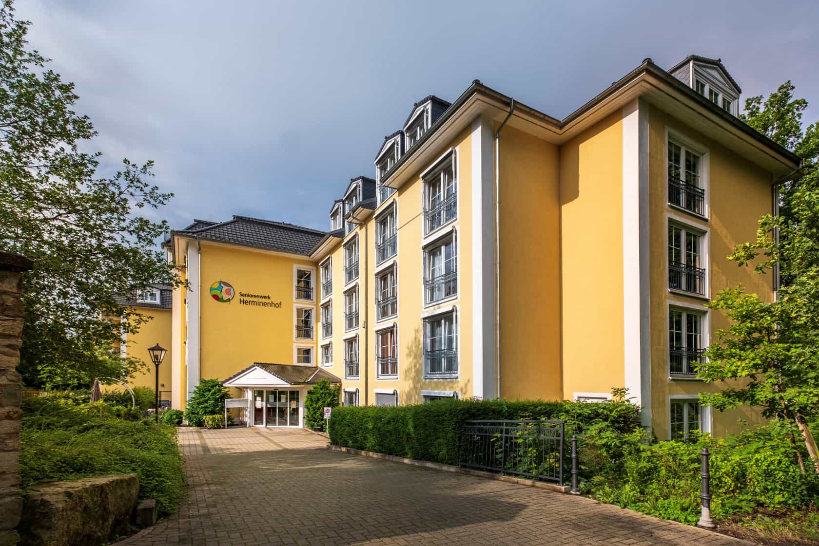 Freigestellte Praxisanleitung (m/w/d) – Bei uns können Sie sich geborgen fühlen! - Seniorenwerk Herminenhof - Pflegia