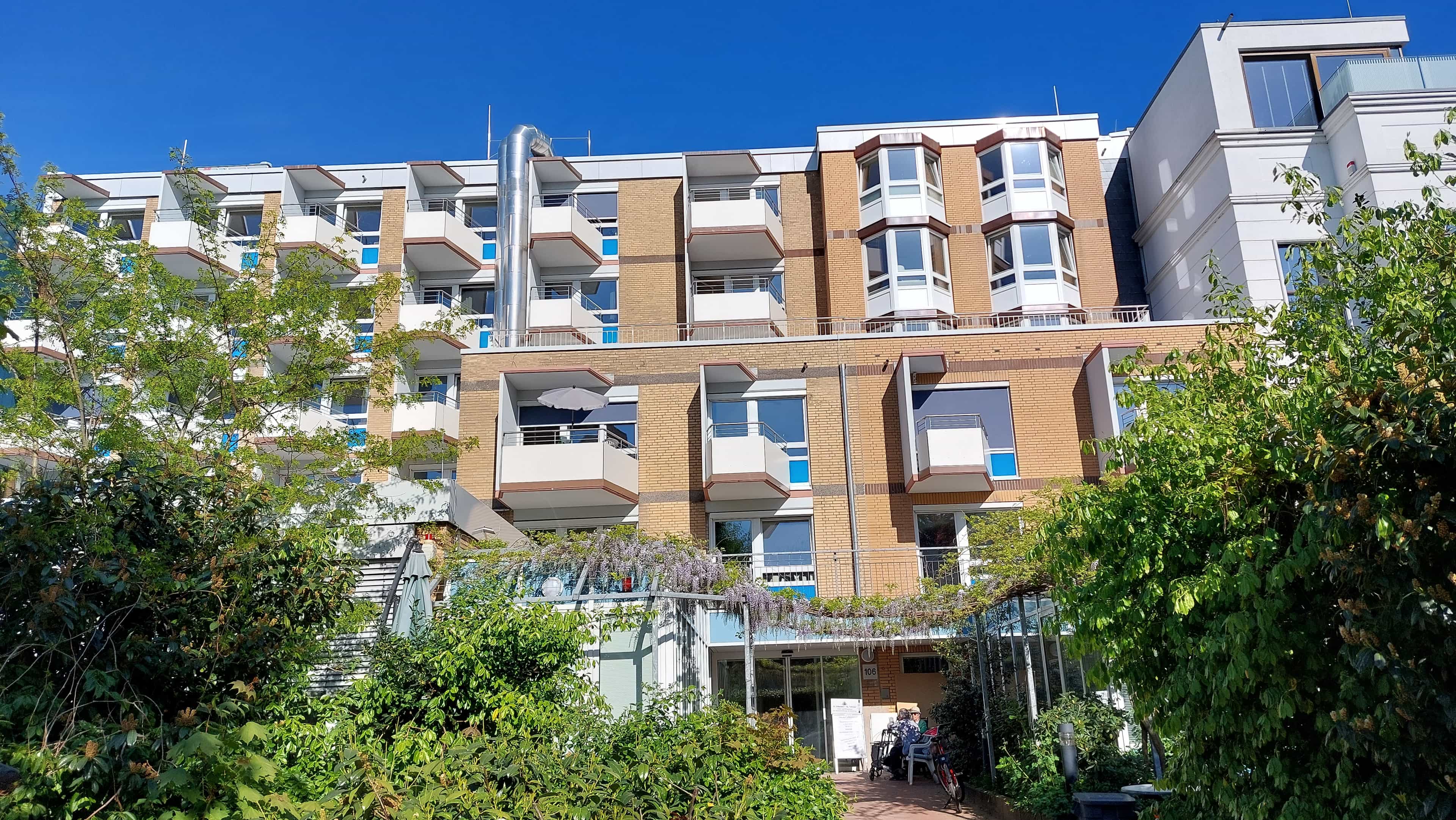 Pflegefachkraft (m/w/d) – Bei uns können Sie sich geborgen fühlen! Hamburg - Altenheim St. Johannis St. Nikolai - Pflegia