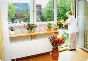 Gelernte Pflegehilfskraft mit 2 jähriger Ausbildung (w/m/d)  - Teamplayer:in mit Herz gesucht! Hamburg - Seniorenzentrum St. Markus - Pflegia