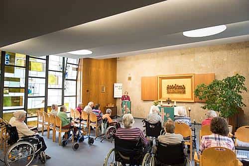 Pflegefachkraft (m/w/d) in Vollzeit - Zusammen an einem Strang ziehen  - Stephanushaus - Pflegia