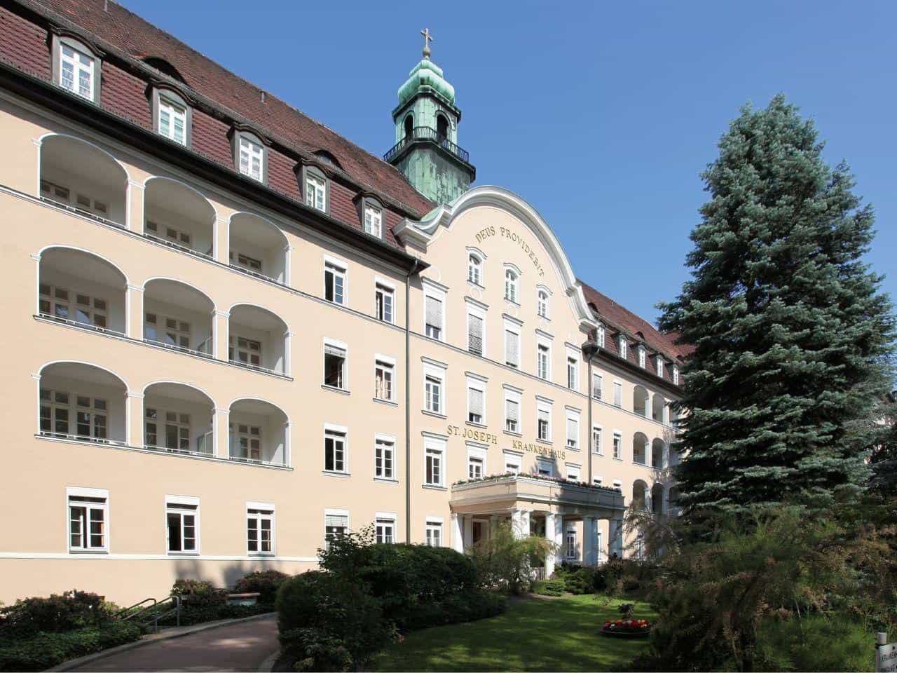 Pflegefachassistent:in / Krankenpflegehelfer:in (m/w/d) für unsere Kinderklinik - Wir suchen Sie! Berlin - St. Joseph Krankenhaus - Pflegia