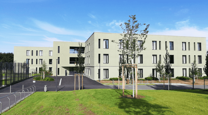 Pflegefachkraft (m/w/d) - Wertvolle Arbeit bei guten Arbeitsbedingungen! Würzburg - Jakob-Riedinger-Haus - Pflegia