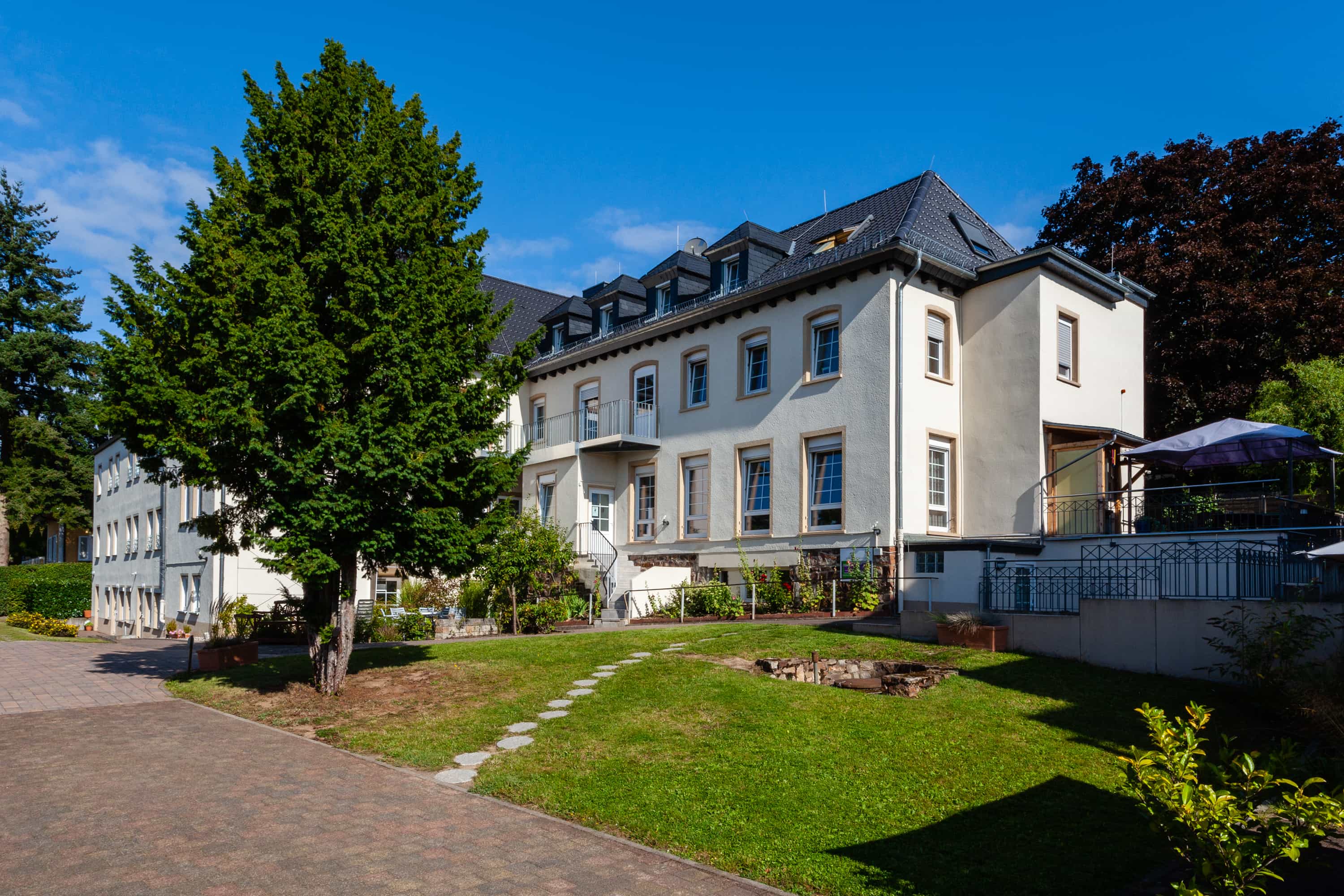 Pflegefachkraft (w/m/d) für 20 Std. im Früh- und Spätdienst - Hier bist Du richtig! Schlangenbad - Christian-Groh-Haus - Pflegia