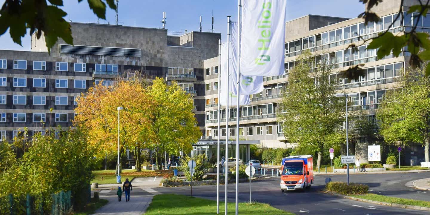 Fachgesundheits- und Krankenpfleger:in (m/w/d) für den Zentral-OP - Transparenz und Professionalität! Velbert - Helios Klinikum Niederberg - Pflegia