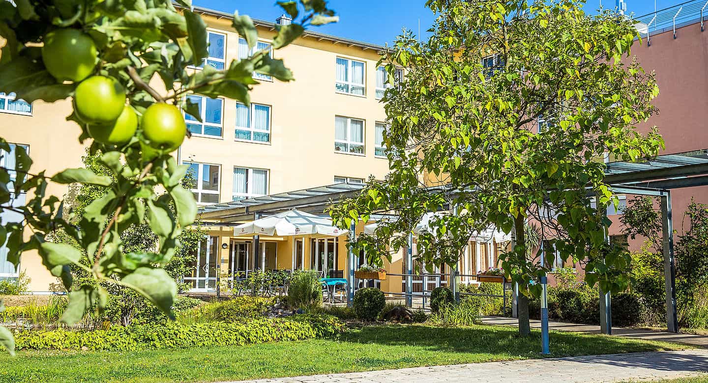 Pflegefachkraft (w/m/d) - Wir freuen uns über Menschen mit Berufserfahrung, Berufsrückkehrer und Neueinsteiger! Nordhausen - K&S Seniorenresidenz Nordhausen - Pflegia