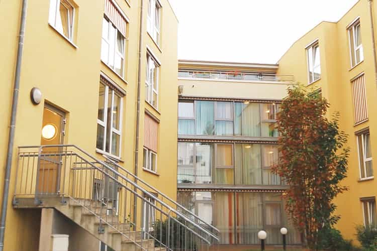 Pflegefachassistenz (m/w/d) - Werde Teil unseres Teams! Wiesbaden - Vitanas Senioren Centrum Sonnenberg - Pflegia