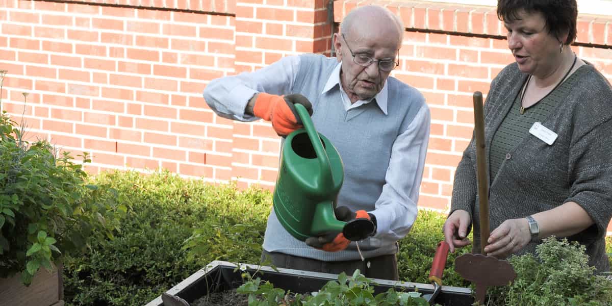Pflegefachkraft (m/w/d) - Wir freuen uns auf Dich! Bedburg - Caritas-Seniorenzentrum Stiftung Hambloch - Pflegia