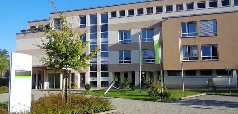 Pflegefachkraft (m/w/d) - Wir freuen uns auf Dich! - compassio - Haus Elisabeth - Pflegia