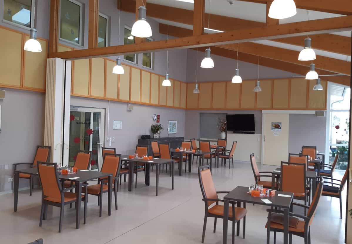 Pflegefachkraft (m/w/d) - Wir achten auch auf Deine Wünsche! Eckersdorf - Senioren Wohn- und Pflegezentrum Fantaisie - Diakonie Eckersdorf gGmbH - Pflegia